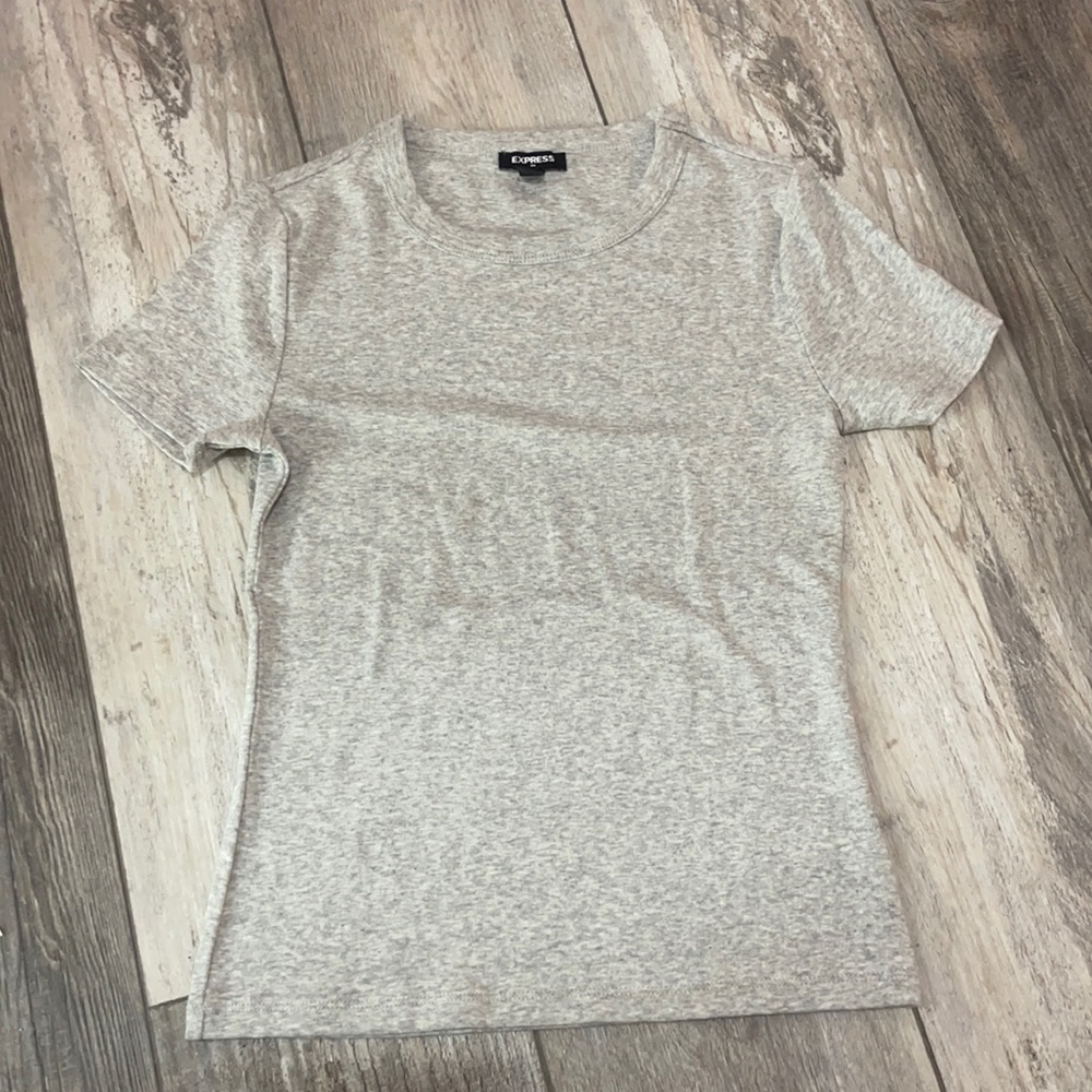 Express Tee